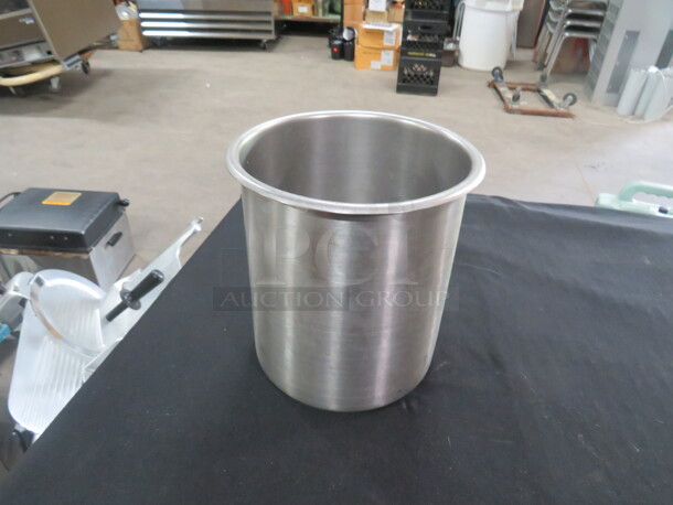 Vollrath 3.5 Quart Stainless Steel Bain Marie. #8730. 2XBID