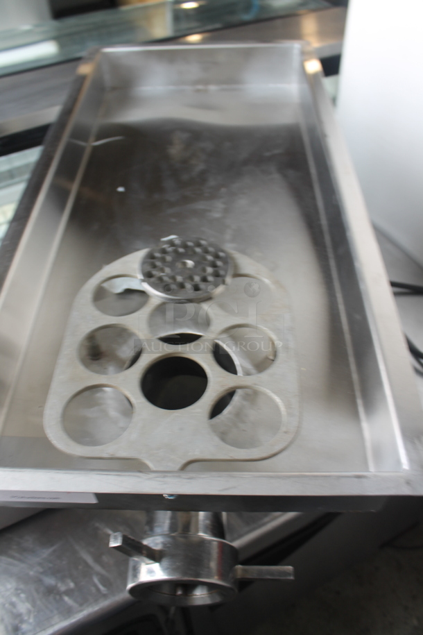 Thunderbird TB-500E Stainless Steel Commercial Countertop Meat Grinder w/ Tray. 220 Volts, 1 Phase. - Image 7 of 8