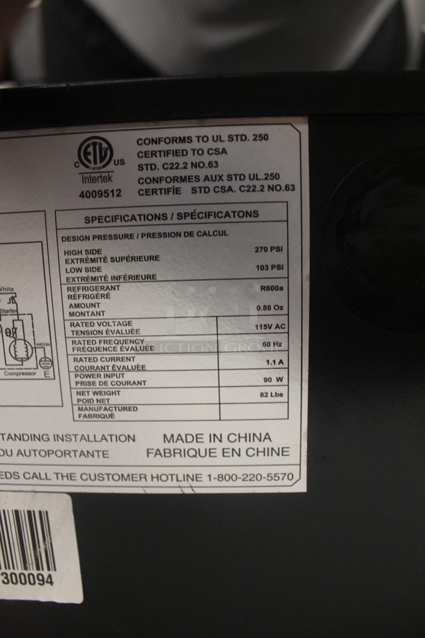 BRAND NEW SCRATCH AND DENT! Avanti WC3015S3S 30 Bottle Black Wine Chiller With Wood Accent Shelving. 115V. Tested And Working!  - Image 6 of 6