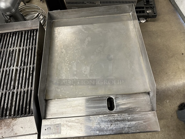 Asber AETG24HNG Stainless Steel Commercial Countertop Natural Gas Powered Flat Top Griddle. 60,000 BTU. - Image 2 of 4