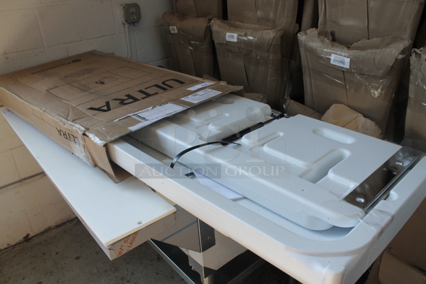 BRAND NEW SCRATCH AND DENT! Ultra Ultimate Diaper Changing Station - Image 4 of 4