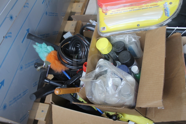 ALL ONE MONEY! Pallet Lot of Various Items Including Basket, Cleaning Supplies, Cords! - Image 5 of 7