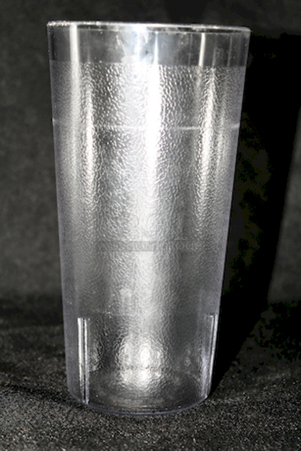 Cambro 2000P152 Colorware 22 oz. Clear Customizable SAN Plastic Tumblers.
11x Your Bid - Image 1 of 1