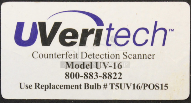 Uveritech HD4X2-120A Fraud Fighter UV-16.
120v/60hz
6-3/4x3-3/4x6 - Image 2 of 3