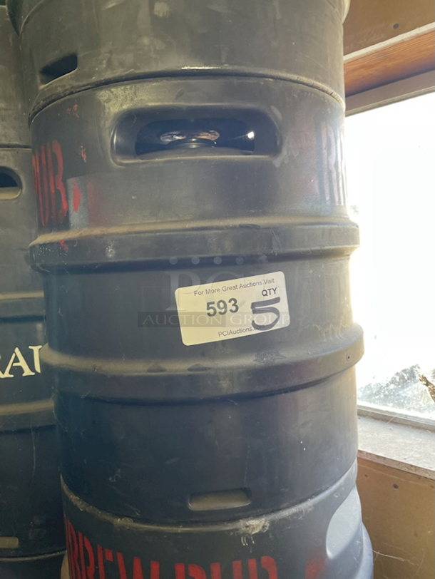 🍻30 Liter Sanke “D” Kegs, Stackable, Dual Handle Stainless Steel, Polyurethane Jacketed🍻 30 liter = 8.1 gallons = 64 pints = 86 12oz bottles. 5x Your Bid