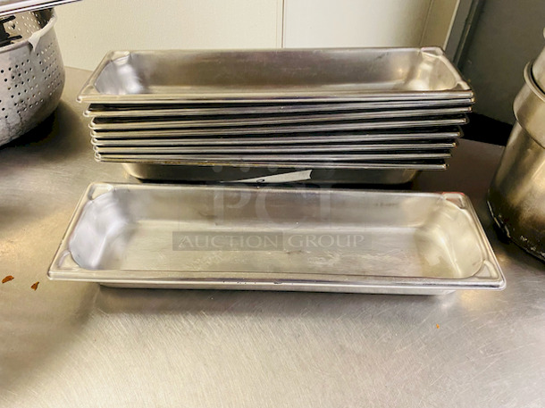 SWEET! Vollrath 30522 Super Pan V® 1/2 Size Long 2 1/2" Deep Anti-Jam Stainless Steel Steam Table / Hotel Pan - 22 Gauge. 21x6-1/2x2-1/2 10x Your Bid - Image 1 of 1