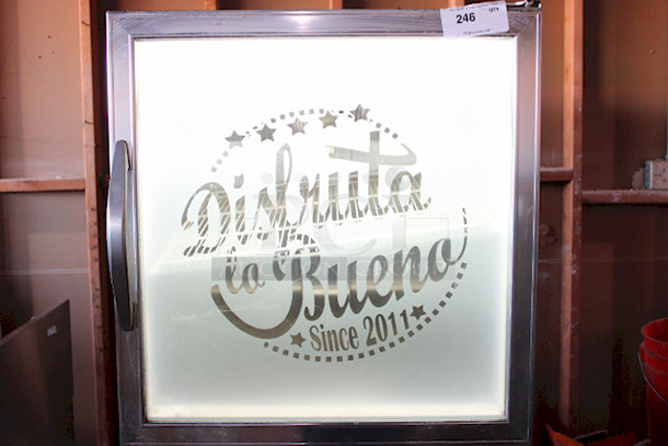 Beverage-Air RI18HC-HGS-26 One Section Glass and Solid Half Door Reach-In Refrigerator - 18 cu. ft. Tested, In Perfect Working Order. Refrigerator Was Ran For An Hour. Quickly Got To & Held Temperature. See Photos.  - Image 4 of 8