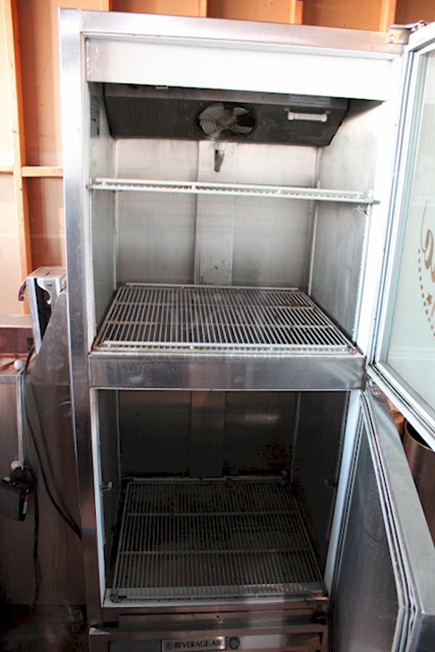 Beverage-Air RI18HC-HGS-26 One Section Glass and Solid Half Door Reach-In Refrigerator - 18 cu. ft. Tested, In Perfect Working Order. Refrigerator Was Ran For An Hour. Quickly Got To & Held Temperature. See Photos.  - Image 8 of 8