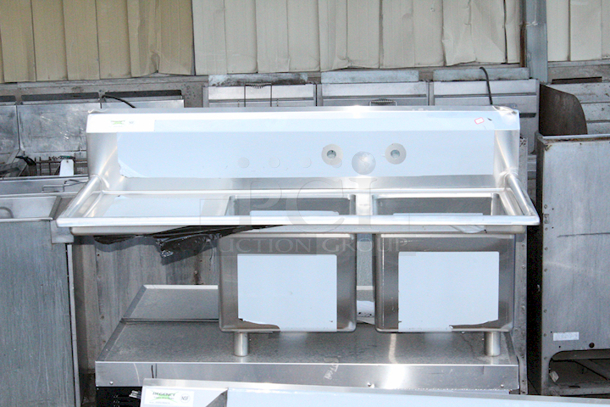 BRAND NEW SCRATCH & DENT! Regency 600S2162018L 54 1/2" 16 Gauge Stainless Steel Two Compartment Commercial Sink With 1 Drainboard - 16" x 20" x 12" Bowls - Image 2 of 7