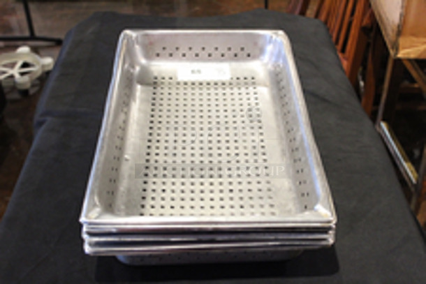 Holy Haberdashery! 2-1/2” Deep Perforated Steam Pans, Stainless Steel
21x12x2-1/2
5x Your Bid