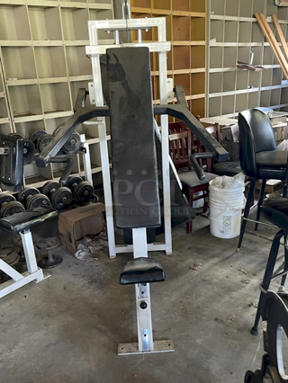 Reflex Fitness Products. Shoulder Press. Machine Has Been Re-Strung
