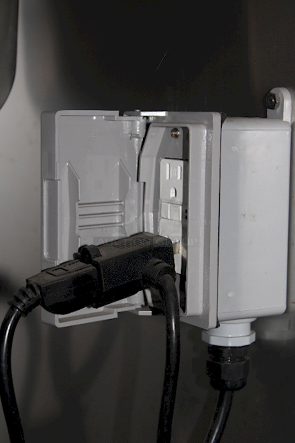 AMAZING! Crown Verity CV-PHS-4C Space Saver Single Bowl Cold Water Portable Hand Sink Cart, With Electric  Pump & Hands Free Pump Saver Foot Pedal, Soap Dispenser Holder and Paper Towel Dispenser On Commercial Casters. Keys Not Included. 120v 25x24-1/4x47-3/4 - Image 5 of 11