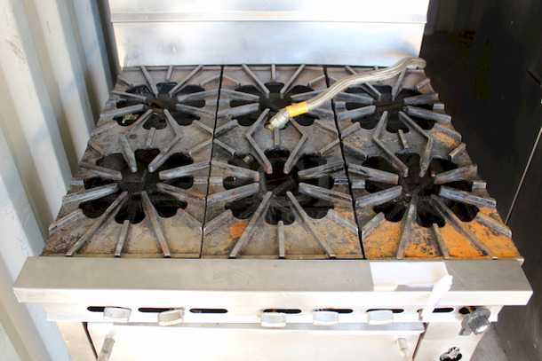 AWESOME! Montague Vectaire Convection Combination (2) Burner Griddle Top With (4) Burner Range and Convection Oven Base On Commercial Casters 35x36-1/2x60.  - Image 5 of 6