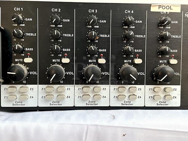 OUTSTANDING! Speco Technologies PL200M Commercial Amplifier (160W) In Perfect Working Order!! KEY FEATURES: Playback 5 Sources to 4 Zones; Each Channel Offers Volume & Mute; Speaker Output: 40W RMS per Zone; Telephone Paging & Monitor Output; 19" Rackmount Design: 3 RU; Each Channel Offers Gain, Treble & Bass; Compatible with 4-/8-Ohm Speakers; Microphone 1 Priority with VOX Mute - Image 2 of 7