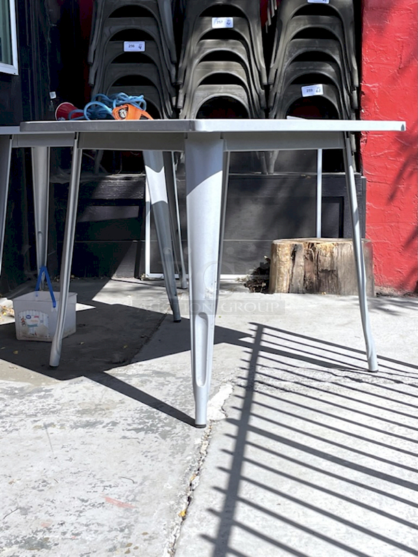 AWESOME! Metal Outdoor Table, Gray, 4 Seater.  - Image 2 of 4