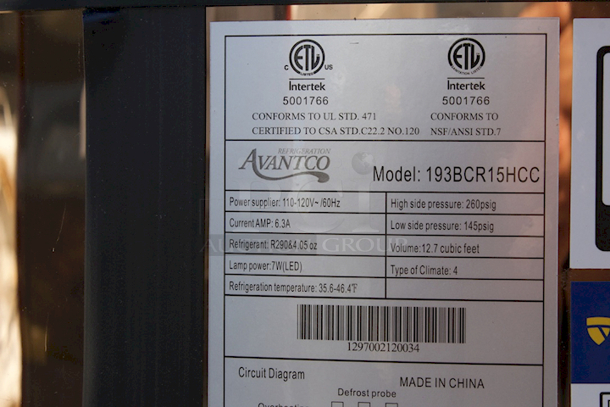BRAND NEW SCRATCH & DENT! Avantco BCR-15-HC Copper Circular Glass Refrigerated Display Case - 1 Panel Outer Layer OF Broken Glass Is Broken. Tested - Quickly Drops Down To & Holds Temp.  - Image 8 of 8
