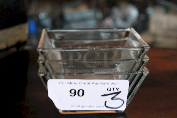 NICE! Crisa 0761-000 Square Glass Bowl. 5-1/2