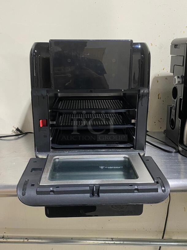 insignia 10QT Air Fryer, 7-in-1 Functions with EvenCrisp Technology that Crisps, Broils, Bakes, Roasts,
 - Image 3 of 5