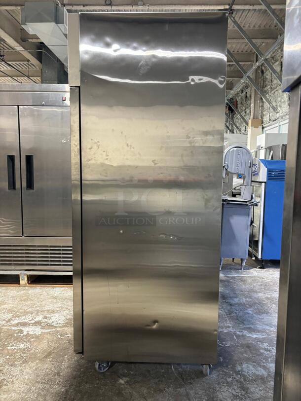 Brand New Scratch & Dent Dukers D55F 55" 2-Door Commercial Reach-in Freezer in Stainless Steel
 - Image 4 of 5