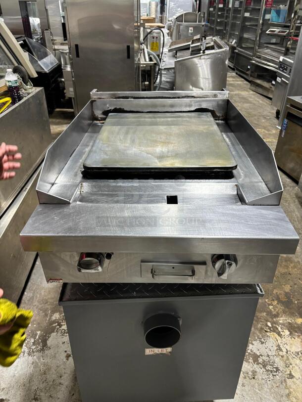 Southbend P24N-PP 24" Gas Heavy Duty Griddle, Modular Base, 32.000 BTU
 - Image 2 of 6