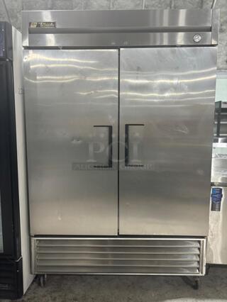 True T-49-HC 54" Two Section Reach In Refrigerator, (2) Right Hinge Solid Doors, 115v
