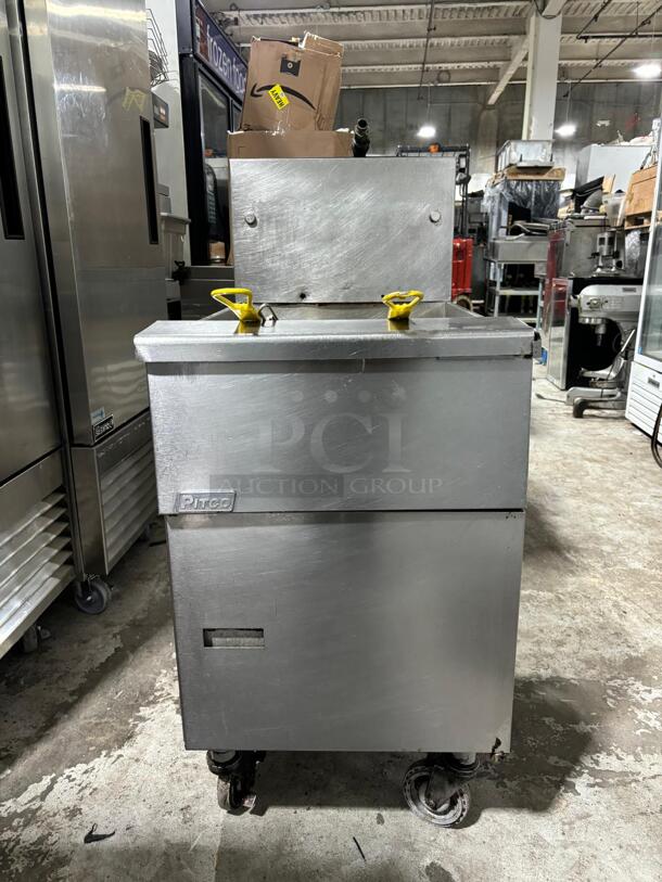 Pitco 40D Gas Fryer - (1) 45 lb Vat, Floor Model, Natural Gas
 - Image 4 of 4