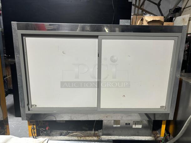 5ft refrigerated deli case  - Image 3 of 4