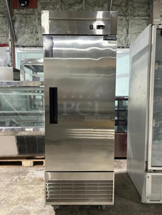 Dukers D28F One-Section Reach-In Freezer - 110v/60/1-PH - 110 Volts
