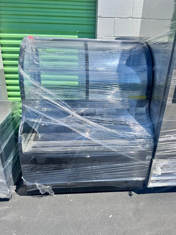 One Year Old Cooler Depot FGO48 Commercial Open Air Display Case Refrigerator 115 Volt - Image 5 of 8
