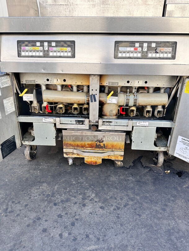 Excellent Condition 2019 Frymaster SCFHD260G Gas Fryer - (2) 80 lb Vats Gas With Filtration System Tested and Working! - Image 7 of 7