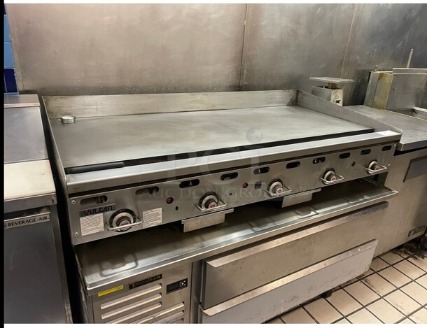 Vulcan 48" Thermostatic Gas Griddle - Image 1 of 6