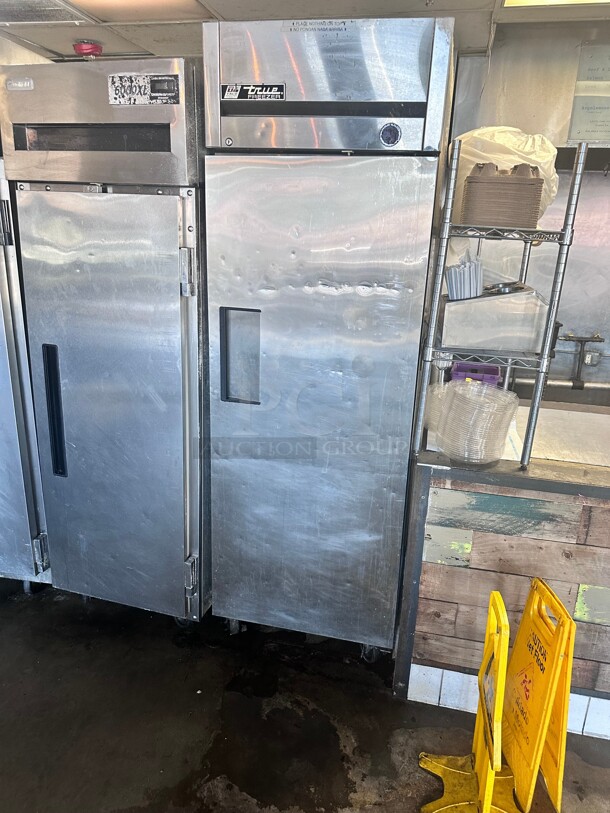 Working True TM-24F Top Mount 24 Cu.Ft Commercial Freezer Stainless Swing Door 115 Volt - Image 4 of 6
