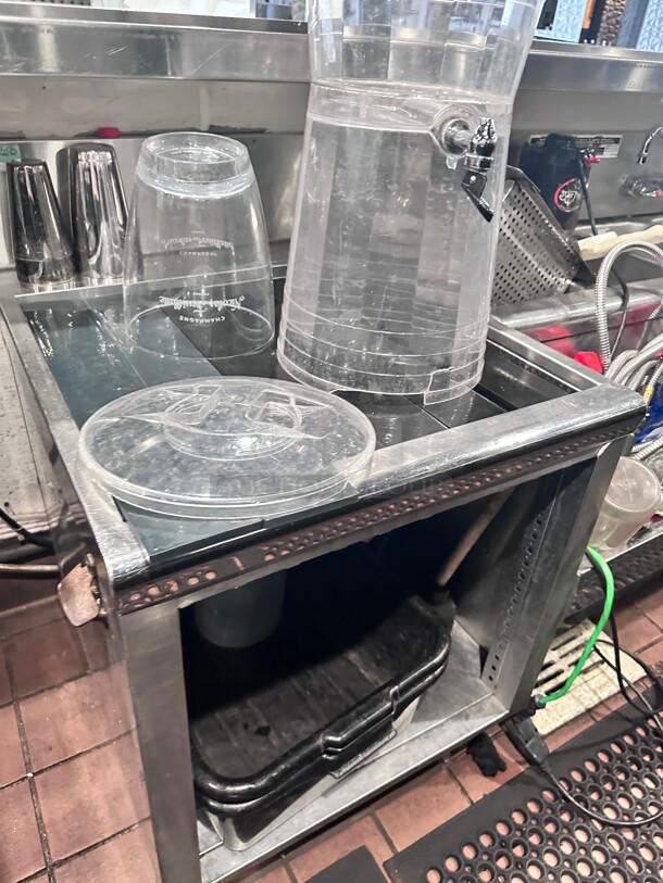 Royal Series 24 inchL x 24 inch D Standard Drainboard NSF - Image 3 of 4