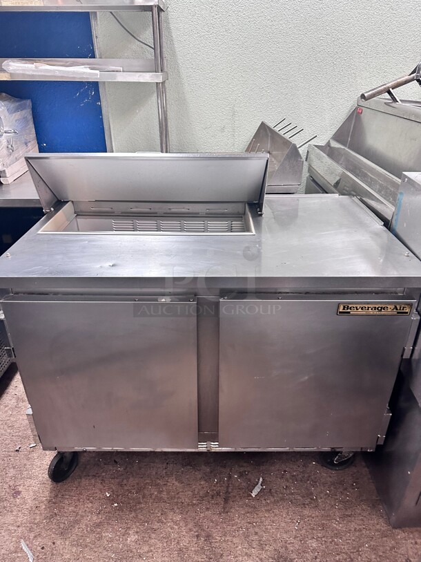 Working Beverage Air SP48-08 48 inch Sandwich/Salad Prep Table w/ Refrigerated Base, 115v - Image 3 of 4