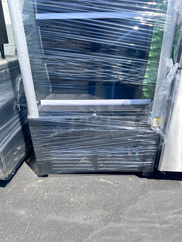 One Year Old Cooler Depot ERTS-220L Open Air 36 inch Chiller Air Curtain Refrigerator 115 Volt  - Image 6 of 6