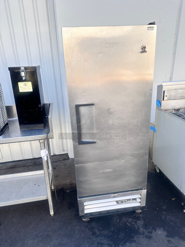 True T-12-HC 25" One Section Reach In Refrigerator, (1) Right Hinge Solid Door, 115v Working - Image 3 of 8