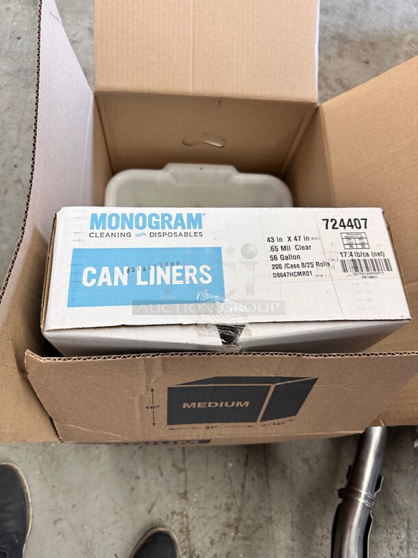 One Lot A Box Contains Can Liners and Dish Container  - Image 2 of 3
