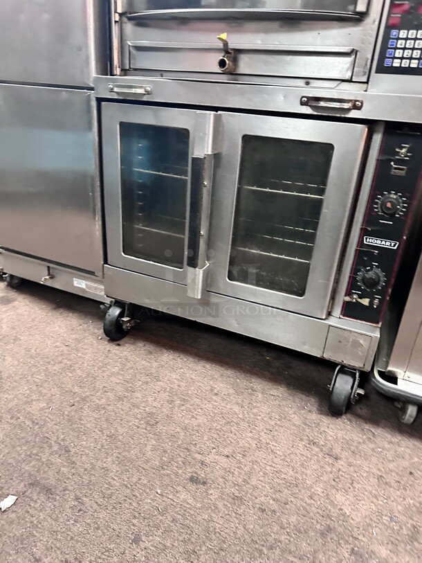 Working HOBART Commercial Full Size Convection Oven  Electric 208V 3/1 Phase NSF 
 - Image 7 of 9