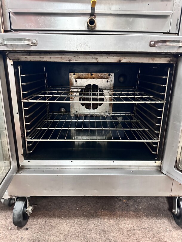 Working HOBART Commercial Full Size Convection Oven  Electric 208V 3/1 Phase NSF 
 - Image 8 of 9