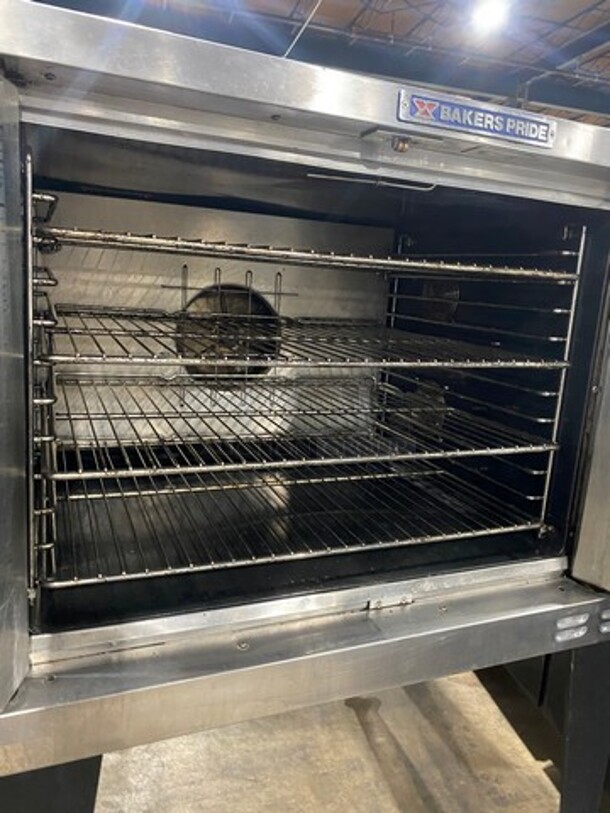 Bakers Pride Commercial Electric Powered Single Deck Convection Oven! With View Through Doors! Metal Oven Racks! All Stainless Steel! On Legs! Model: GDCO11E SN: 555341303013 208V 60HZ 3 Phase - Image 5 of 8