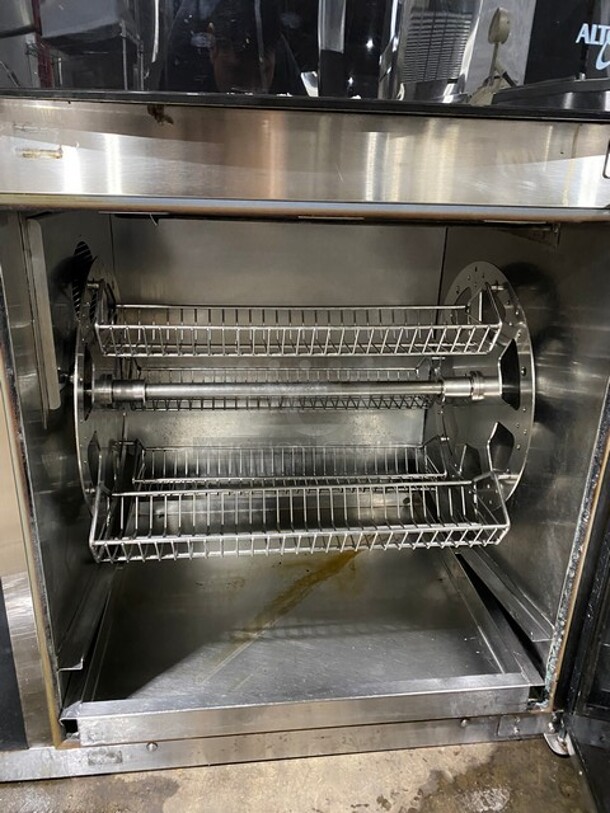 Alto Shaam Electric Commercial Rotisserie! MODEL AR-7EVH SN: 1217916000 208V 3PH  - Image 5 of 8