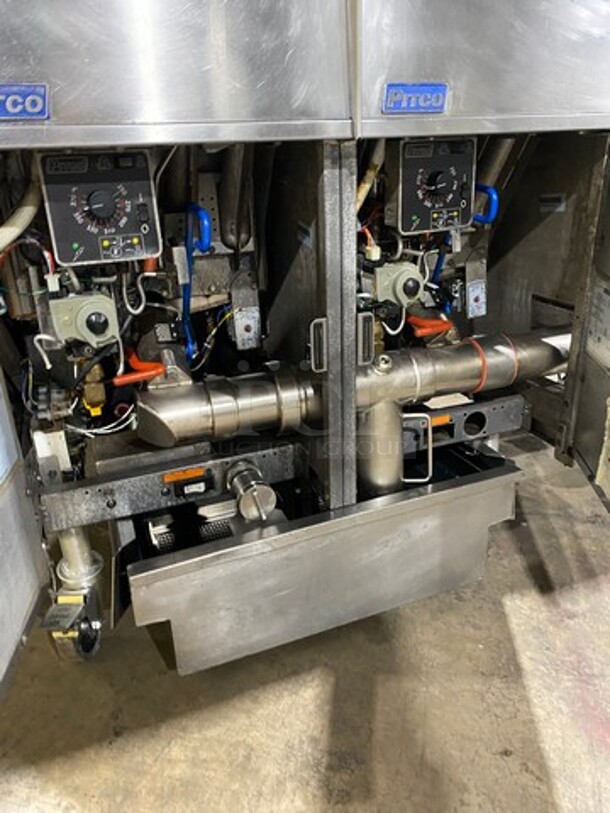 FAB! Pitco Frialator Commercial Natural Gas Powered 4 Bay Deep Fat Fryer! With Middle Fryer Basket Rack! With Oil Filter System! All Stainless Steel! On Casters! Model: SGH50 SN: G10HC034159! Working When Removed! - Image 7 of 10