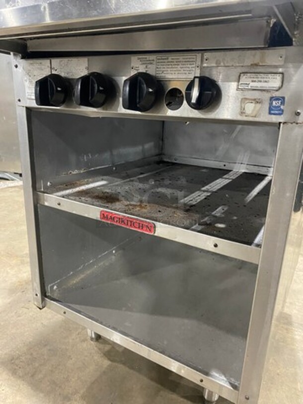 MagiKitch'n Commercial Natural Gas Powered Char Grill! With Back And Side Splashes! With Shelf Storage Space Underneath! All Stainless Steel! Model: FMRMB24 SN: 99119445 - Image 7 of 10