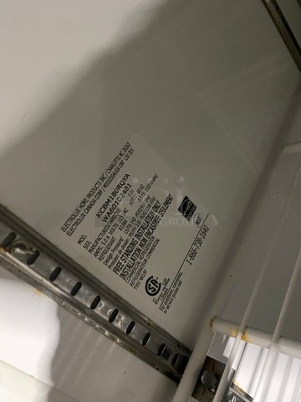 Kelvinator Commercial Single Door Reach In Cooler! Poly Coated Racks! All Stainless Steel! On Casters! Model: KCBM180RQYA SN: WA60102481 115V - Image 7 of 8