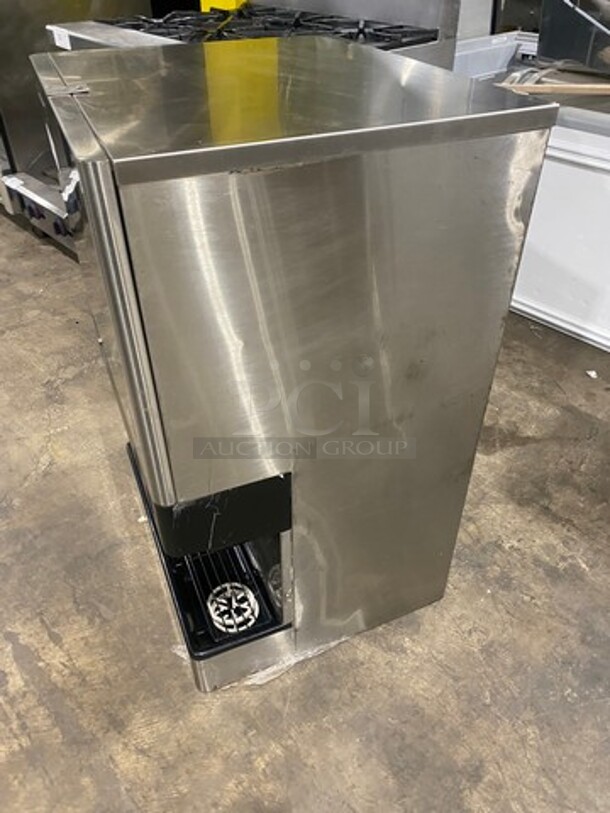 Hoshizaki Commercial Countertop Ice Maker/Dispenser And Water Dispenser! All Stainless Steel! Model: DCM500BWF SN: J10230L 115/120V 60HZ 1 Phase - Image 3 of 10