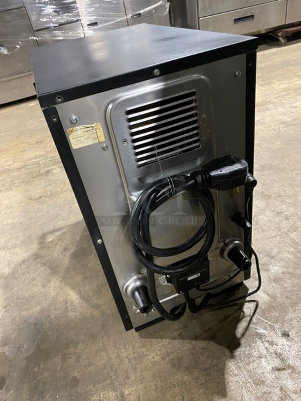 NICE! LATE MODEL! Merrychef Commercial Countertop Rapid Cook Turbo Oven! Model: EIKONE2S 208/240V - Image 3 of 9