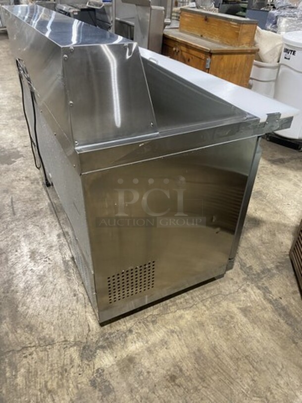 NEW! Scracth-n-Dent! Avantco 60 Inch Mega Top Refrigerated Sandwich Prep Table! With Poly Cutting Board! 115V 1 Phase! Model 178SSPT60MHC! On Casters!  - Image 3 of 11