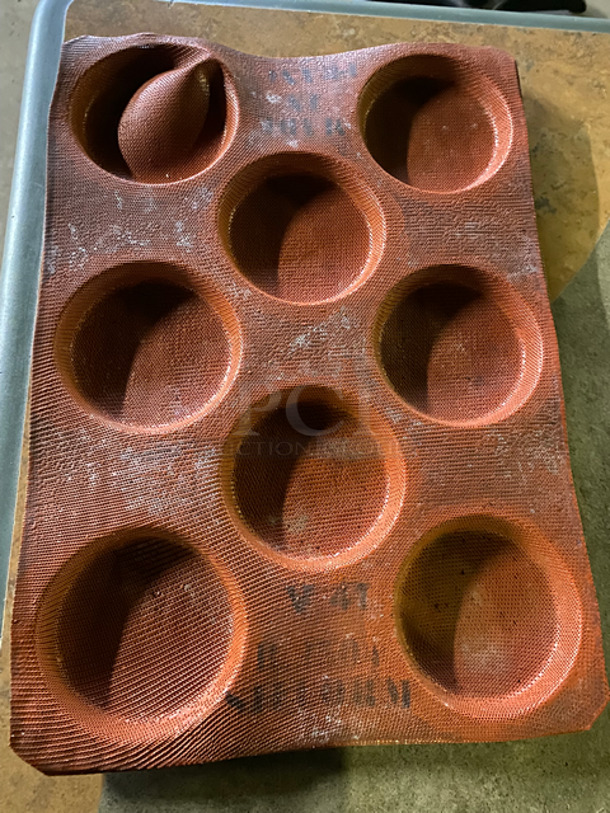 ALL ONE MONEY! Reusable Silicon Baking Molds! - Image 2 of 3