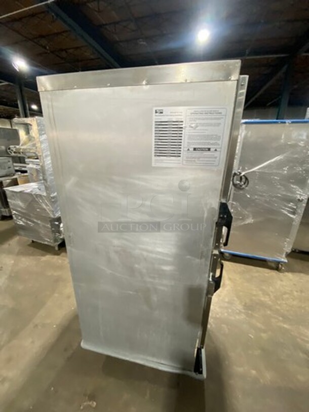 Metro Commercial Heated Holding Cabinet/ Food Warmer! All Stainless Steel! On Casters! Model: CC5953A 120V - Image 2 of 8