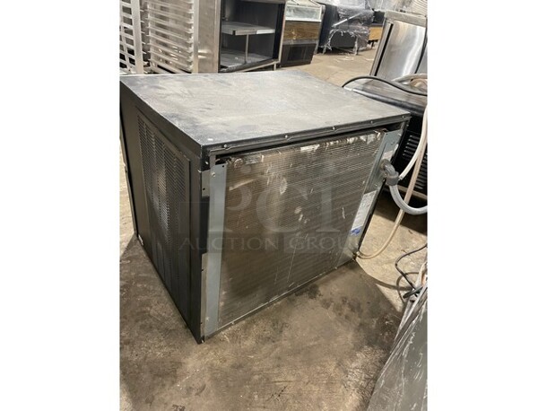 Ice-O-Matic ICE1006HA3 1000LBS Stainless Steel Commercial Ice Maker! 208-230 Volts, 1 Phase. Air Cooled!  - Image 4 of 10